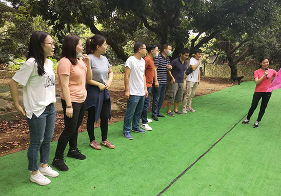 “挑戰(zhàn)自我，凝聚力量，熔煉一流團隊” 廣東優(yōu)科檢測戶外拓展活動